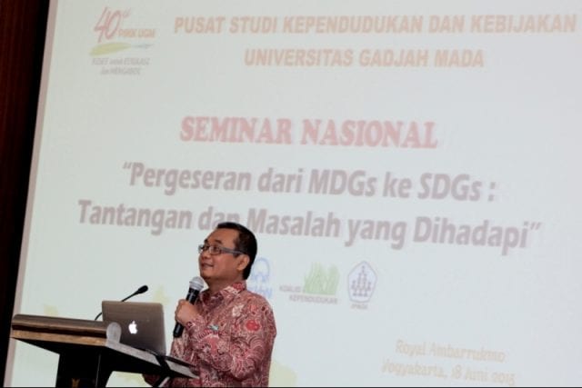 Seminar Nasional “Pergeseran MDGs ke SDGs: Tantangan & Masalah yang Dihadapi”-15