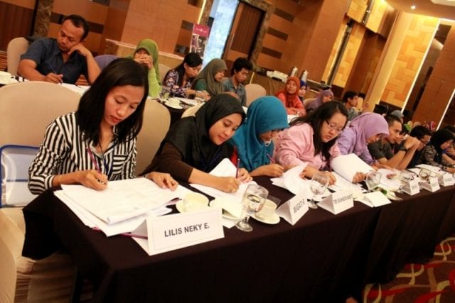 Training Asisten Lapangan Survei Pendidikan Sekolah dan Madrasah 2014-5